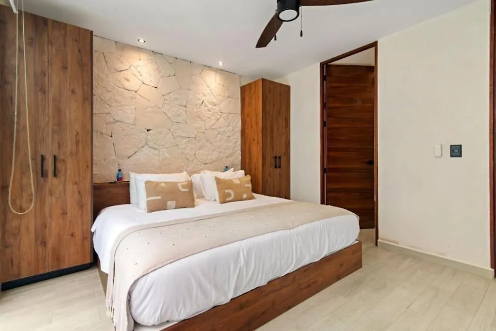 Апартаменты Condominio De Lujo En Tulum Con Jacuzzi Privado