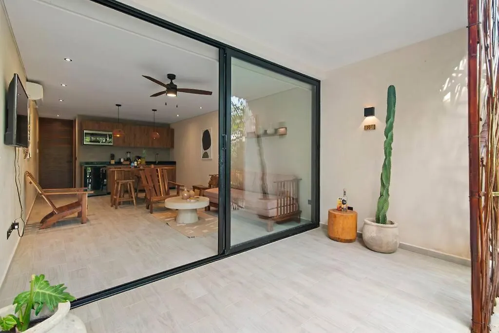 Condominio De Lujo En Tulum Con Jacuzzi Privado