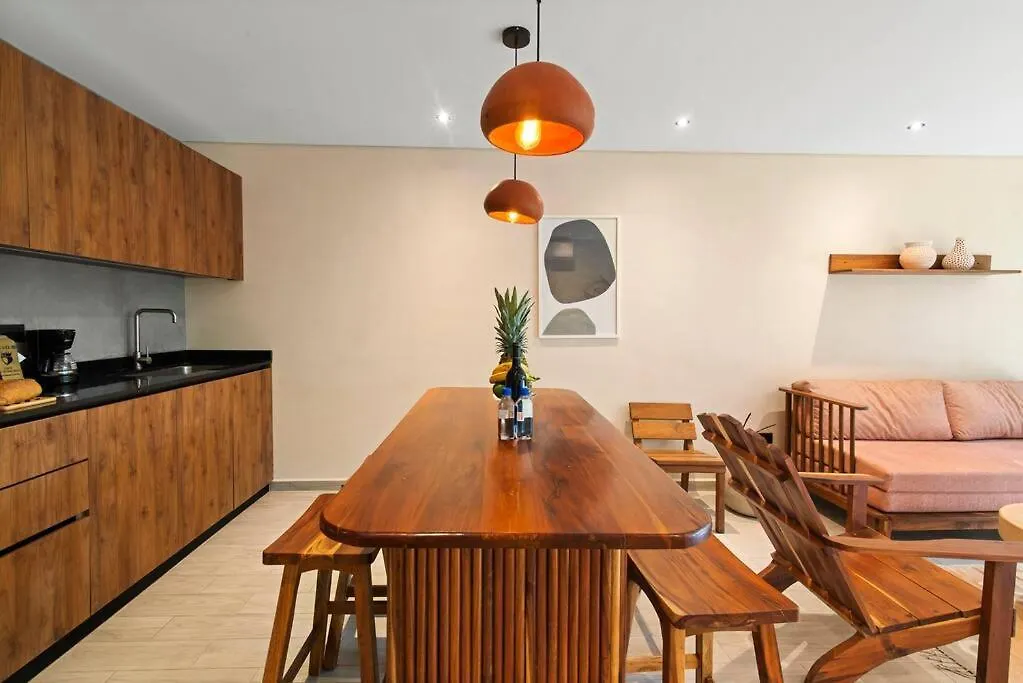 Condominio De Lujo En Tulum Con Jacuzzi Privado